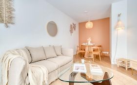 Superbe appartement en RDC proche marche central avec parking